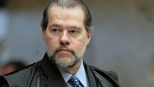 'A princípio não, mas tem janelas', diz Toffoli sobre prisão em 2ª instância ser analisada no STF em 2019 