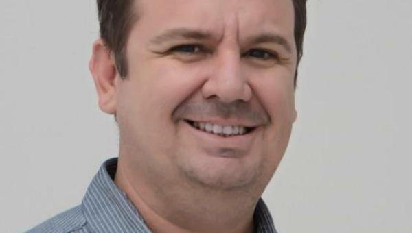 ANANÁS: Advogado Moisés Marques faz denúncia na OAB e no Ministério Público sobre a ausência de Delegado que dê expediente na Delegacia