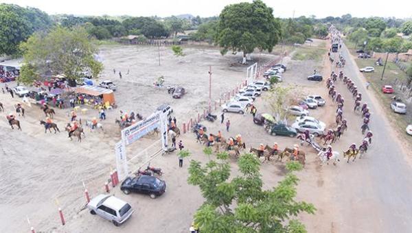 ANANÁS: cavalgada atrai participantes de toda a região