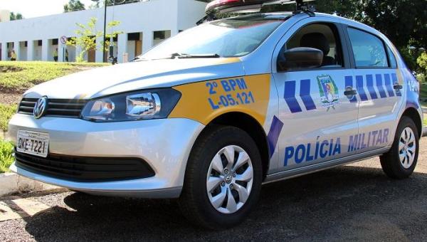 ANANÁS, POLÍCIA MILITAR PRENDE TRÊS HOMENS POR FURTO E RECEPTAÇÃO. 