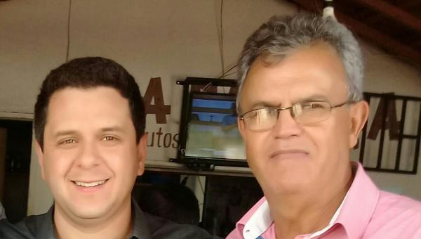 ANANÁS: pré-candidatura de Valdemar Nepomuceno ao executivo municipal recebe apoio do deputado federal Thiago Dimas     