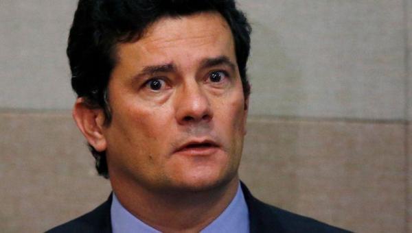 Após 'guerra' entre ministros, situação de Moro no STF se complica