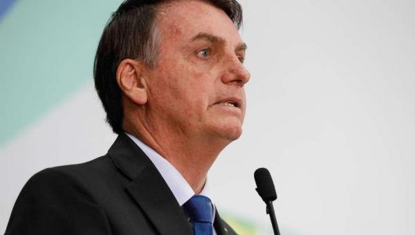 Após pressão, Bolsonaro vai trocar presidência do Incra