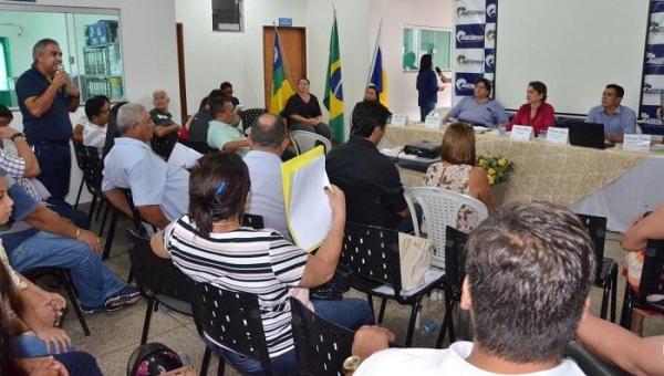 AUGUSTINÓPOLIS: Kátia Abreu, Renato Jayme e prefeitos debatem prioridades para melhorias na Saúde