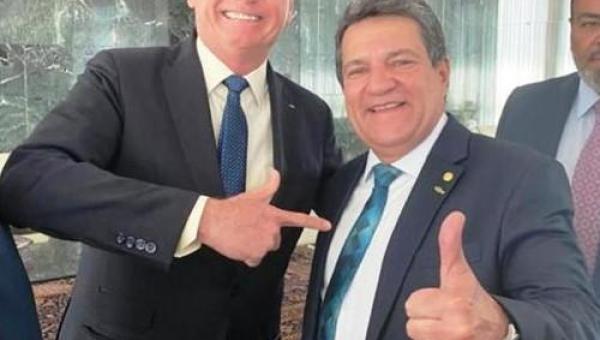 Bolsanaro sinaliza apoio à pré-candidatura de Damaso a  prefeito de Palmas