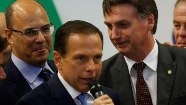 Bolsonaro diz que Doria e Huck aproveitaram 