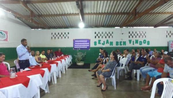 CACHOEIRINHA: Prefeito Paulo Macedo entrega pacotão de obras para população