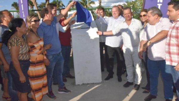 Carlesse entrega trecho da TO-126 que liga Tocantinópolis ao povoado Ribeirão Grande