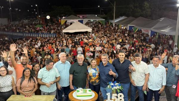 158 anos de Araguatins: Amélio Cayres destaca ações e investimentos para o município