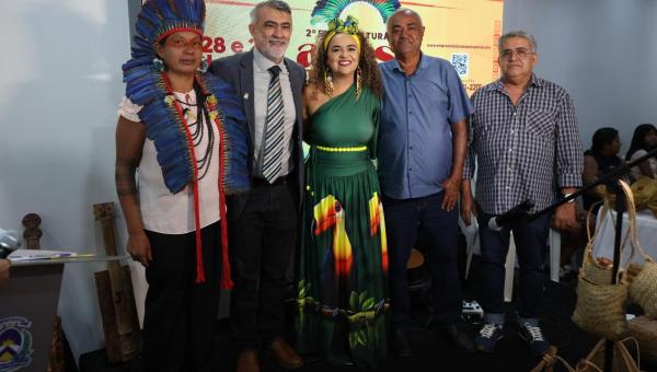 “A Casa do Povo é para o povo”, diz Amélio Cayres ao abrir 2ª Feira das Mulheres Empreendedoras da Amazônia