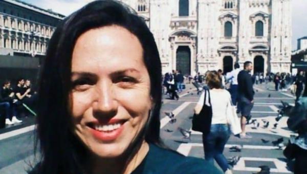 A escritora, componente da Acalanto e artista plástica, Rozilda Euzébio, celebra aniversário neste sábado