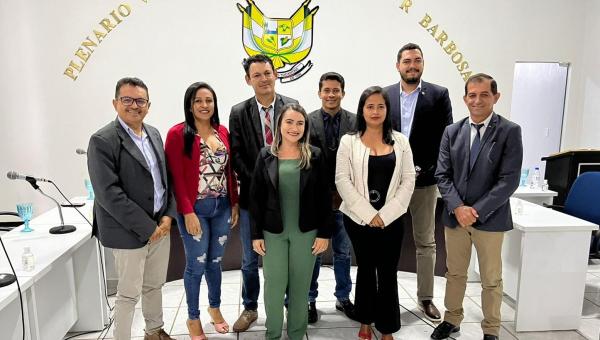 A vereadora Dos Reis Ademar (MDB) foi reeleita presidente da Câmara Municipal de Palmeiras do Tocantins 