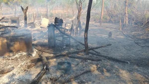 Acampamento do MST sofre ataque e tem casas e plantações incendiadas na região norte do Tocantins