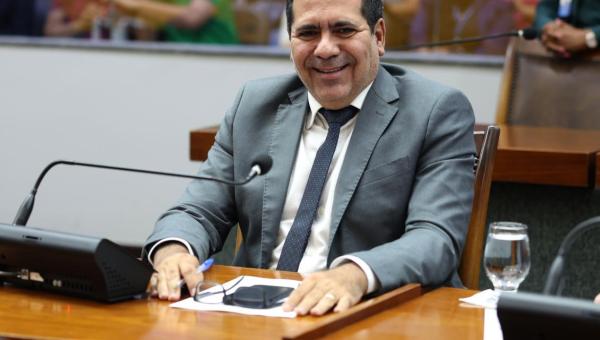 Agora é lei: proposta de Marcus Marcelo cria banco de dados sobre pessoas com autismo no Tocantins