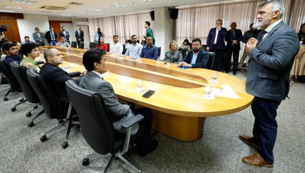 Amélio Cayres anuncia prazo final para convocação de aprovados no concurso da Aleto