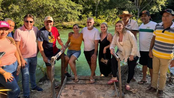 Amélio Cayres percorre municípios das Serras Gerais e enfatiza avanços do turismo no sudeste