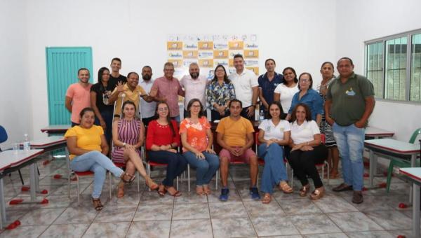 Ananás recebeu visita de técnicos da Seduc e Diretoria Regional de Ensino 