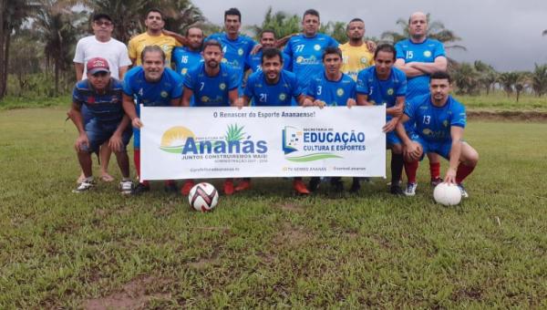 Ananás segue vitorioso na Copa Master Central do Bico de Veteranos Society 
