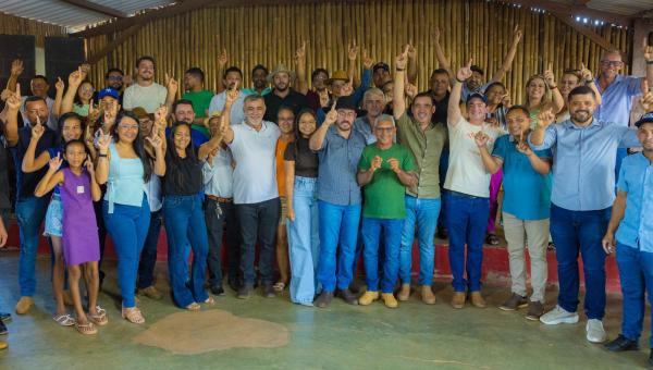 Ao lado de Vicentinho, Amélio amplia diálogo com a população em 13 cidades do meio norte do Estado 
