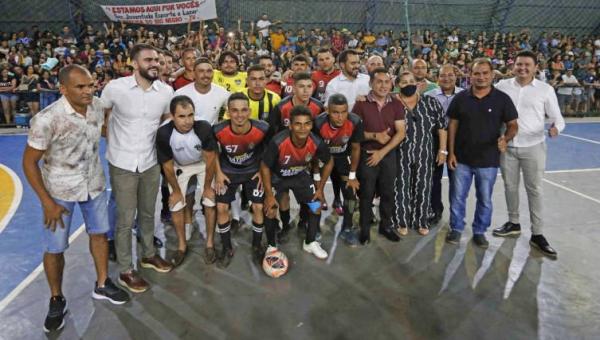 ESPORTE: Aparecida do Rio Negro vence a Copa Jalapão de Futsal em jogo contra o time de Lizarda