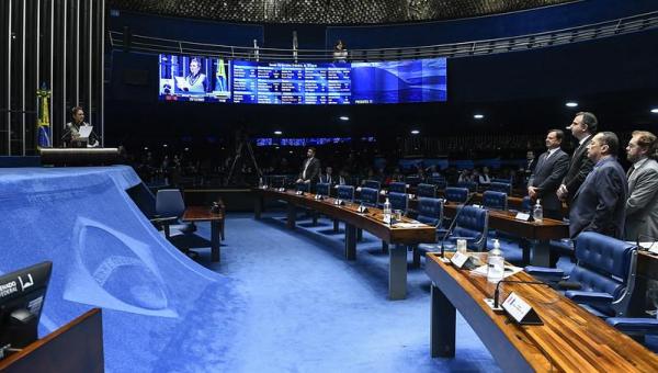 Após 16 anos Kátia Abreu se despede do Senado Federal