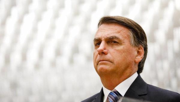 Bolsonaro é condenado à inelegibilidade por oito anos pelo TSE