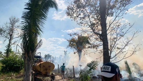 Brigadistas conseguem conter incêndio florestal em Riachinho 