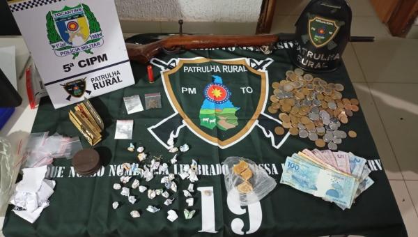 Casal é preso pela PM por tráfico de drogas e porte ilegal de arma de fogo em Tocantinópolis