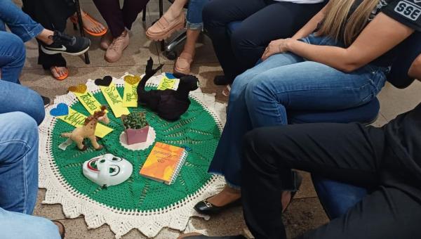 Centro de Internação Provisória de Santa Fé fortalece vínculos entre agentes socioeducativos, socioeducandos e familiares por meio de círculos restaurativos 