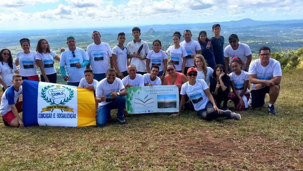 Colégio de Axixá promove Sarau Literário no alto da Serra do Estrondo em comemoração ao Dia Nacional da Educação Ambiental