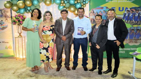 Coletâneas do Projeto Leitura Viva são lançadas com sucesso em Tocantínia