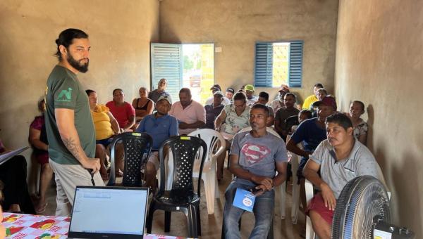 Colônias de Pescadores de Tocantinópolis, Barra do Ouro e São Miguel recebem informações sobre o período da Piracema