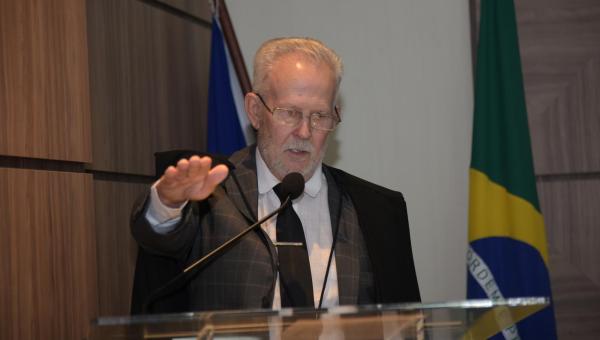 Com o desafio de coordenar as eleições de 2024, João Rigo Guimarães assume presidência do TRE-TO  