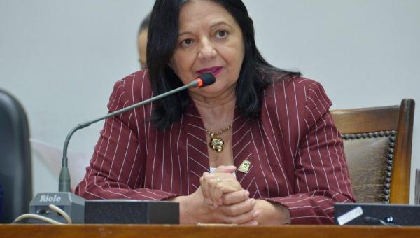 Com voto de Valderez, Assembleia reconhece risco da atividade de vigilante particular