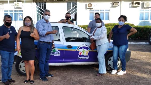Conselho Tutelar recebe carro para atender demandas do órgão em Ananás 