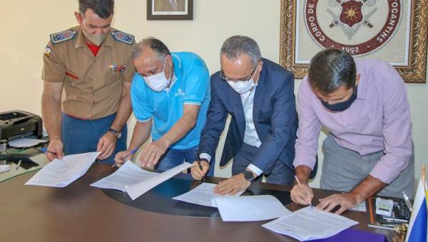 Corpo de Bombeiros Militar recebe veículos da Energisa para prevenção e combate às queimadas