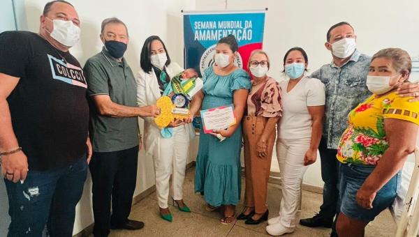 Criança nascida no Hospital Regional de Augustinópolis é nomeado ‘Bebê Prefeito’