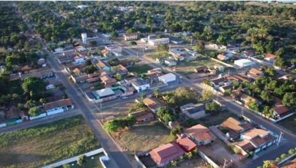 Criminosos armados fazem funcionários de fazenda reféns e levam mais de R$ 1 milhão em defensivos agrícolas