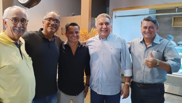 Defensor do patrimônio cultural, Prof. Régis Carvalho aceita desafio político e anuncia pré-candidatura a vereador em Araguaína 