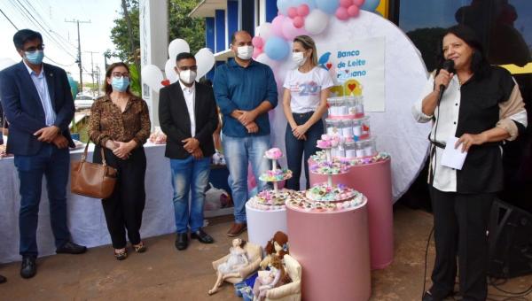 Defensora do aleitamento materno, Valderez participa da comemoração de 20 anos do Banco de Leite Humano do Hospital Dona Regina