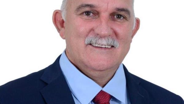 Deputada Valderez lamenta morte do amigo Temis, prefeito de Nova Olinda