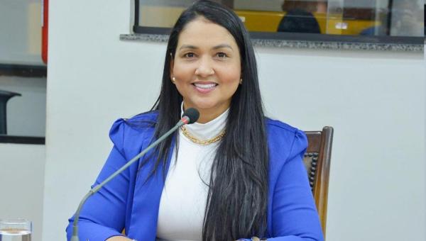 Deputada Vanda apresenta Lei para inclusão digital de pessoas idosas no Tocantins