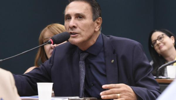 Deputado Carlos Henrique Gaguim propõe inovação para impulsionar o agronegócio e a competitividade brasileira