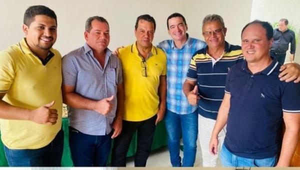 Deputado Fabion Gomes participa ao lado do Governador Wanderlei Barbosa, em Axixá, da entrega de obras para a população local

