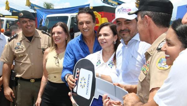 Deputado Federal Carlos Gaguim ao Lado do Governador Wanderlei Barbosa Fortalece Parcerias em Evento no Palácio Araguaia