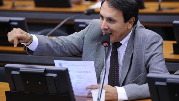 Deputado Federal Carlos Gaguim é Eleito 1º Vice-Presidente da Comissão de Integração Nacional e Desenvolvimento Regional