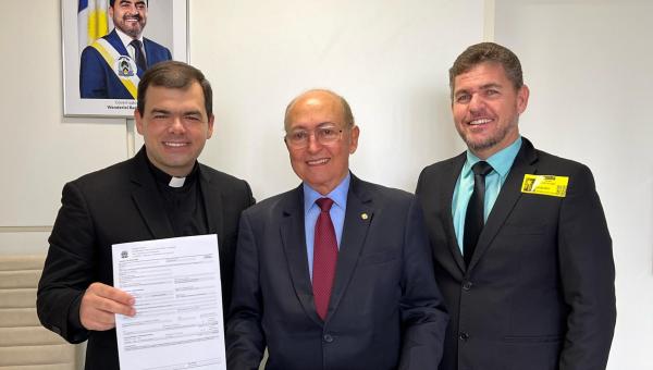 Deputado Lázaro Botelho destina R$ 1 milhão para Atenção Especializada do Hospital Dom Orione em Araguaína