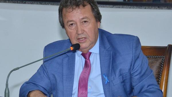 Deputado Vilmar faz gestão por pavimentação de estradas e retirada de regiões do isolamento