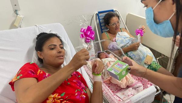 Dia das Mães é celebrado em hospitais da rede estadual de saúde