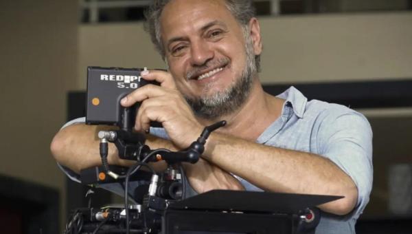 Diretor dos sucessos 'Dois Filhos de Francisco' e 'Gonzaga: de pai para filho'  morre aos 58 anos 
